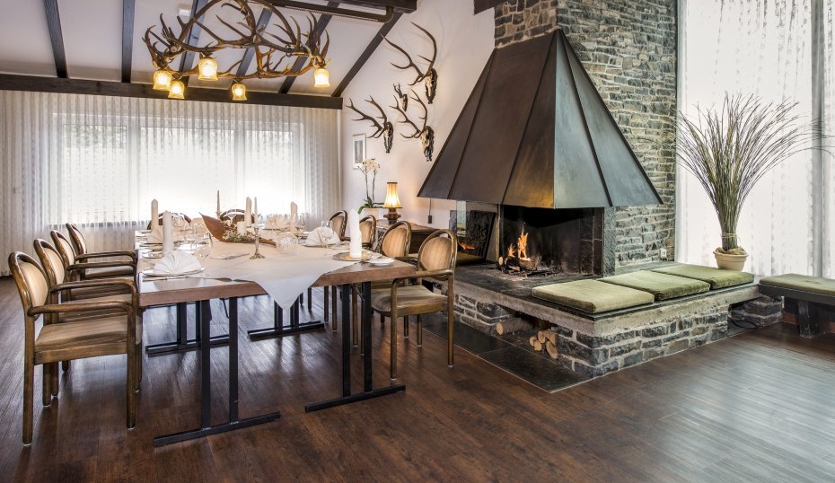 jagdzimmer2014 6981x3912